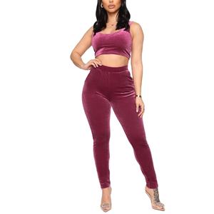 Chándal de terciopelo de calidad superior para mujer, conjunto de dos piezas, pantalones cortos y Top corto, chándal informal, ropa de gimnasio para mujer - Product Image 1