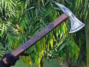 Precio de fábrica Grado industrial Uso multiusos Mango de madera plateado Tomahawks de acero de Damasco Diseño más popular de alta calidad - Product Image 3