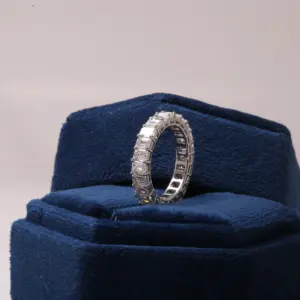 Misleidende 14 Kt Wit Goud En Smaragd Gesneden Igi Gecertificeerde Lab Geteelde Echte Diamant Vrouwen Solitaire Ring Met Mooie Nieuwe Aankomst