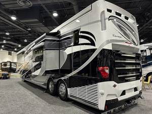 Autocaravana Newmar Essex 2021 2022 2023 2024 RV Camper Opción Económica para Compradores Mayoristas Autocaravanas de Bajo Costo - Product Image 3