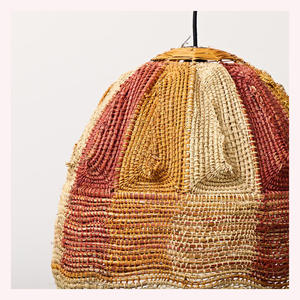 Lámpara colgante tejida Heirloom hecha a mano en 2025 con Yute natural, algas marinas y ratán para hogares elegantes y ecológicos - Product Image 5