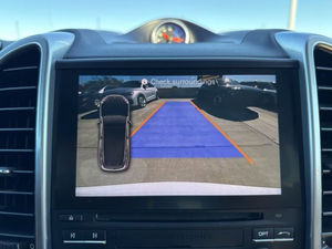 Cayenne Platinum Edition 2017 d'occasion, SUV 3.6L V6 AWD automatique, véhicule utilitaire sport de luxe à vendre - Product Image 6