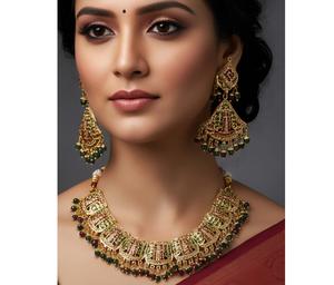 Impresionante Juego de Collar y Aretes de Compromiso y Boda Clásico con Acabado Dorado Mate de Primera Calidad con Moissanita para Mujer - Product Image 1