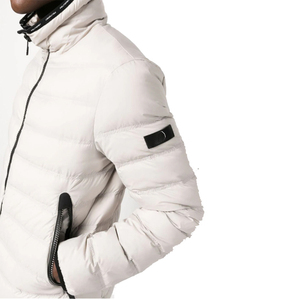 Men's <b>Hooded</b> Solid Color <b>Waterproof</b> Windproof Breathable Winter <b>Puffer</b> <b>Jacket</b> <b>with</b> Front Logo High Street Style - Product Image 3