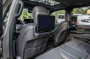 Lexus LX <span class=keywords><strong>600</strong></span> SUV Usado de Lujo con Bajo Kilometraje, Automático, Listo para Enviar a Todo el Mundo - Product Image 3