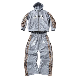ชุดวอร์มลายเสือดาวแบบสั่งทำสำหรับผู้ชาย เสื้อฮู้ดซิปเต็มตัว กางเกงจ็อกเกอร์ขากว้าง ชุดสตรีทแวร์ลายกราฟิกสไตล์โกธิค ปี 2026 - Product Image 1