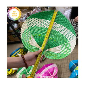 Abanico de bambú de origen vietnamita, respetuoso con el medio ambiente, con marco de bambú, panel de hojas para uso en eventos de boda y recuerdos de viaje a granel - Product Image 2