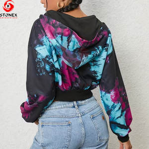 Haut court à capuche tricoté d'hiver de haute qualité avec logo personnalisé, manches courtes, séchage rapide, imprimé, en coton, pour femme, tenue décontractée - Product Image 2