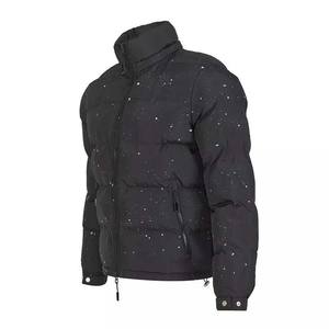 Nouvelle arrivée Fabricant personnalisé noir hiver coupe-vent extérieur remplissage bulle doudounes manteaux pour hommes style formel - Product Image 2
