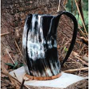 Authentique tasse en corne de style viking fait à la main pour bière hydromel ou bière cadeau parfait pour les amateurs d'histoire et médiévaux - Product Image 5