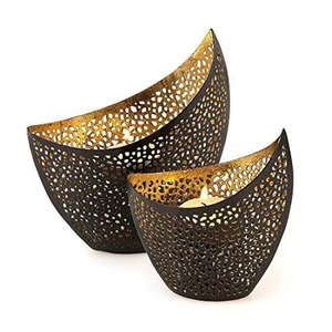 Pot de bougie en métal de concepteur de qualité supérieure contenant de bougie fait main décoratif de noël pour la décoration d'éclairage - Product Image 1