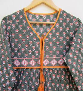 Fabricants de vêtements modernes de style décontracté Robe d'été personnalisée Impression occidentale unique de créateur personnalisée dans des tailles personnalisées - Product Image 6