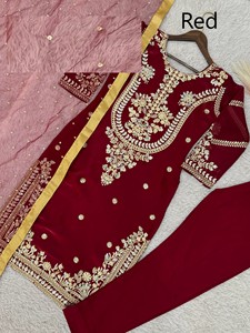 Elegante Traje Salwar Midi de Georgette de Seda Verde con Bordado a Mano, Reversible y Sin Arrugas, Ideal para Fiestas de Verano e Invierno - Product Image 3