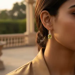 Pendientes Colgantes de Plata 925 con Peridoto, Perla de Agua Dulce, Esmeralda, Diamante, Chapado en Oro, Forma de Flor para Mujer, para Bodas - Product Image 1