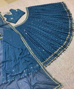 Lehenga Choli de Georgette con Bordado y Trabajo de Espejo, con Dupatta, Ropa de Novia, Precio al por Mayor, Prenda Étnica - Product Image 2