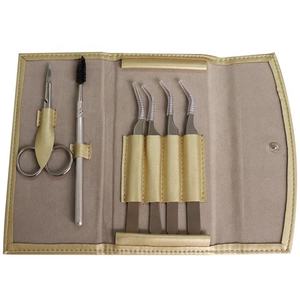 Ensemble de pinces professionnelles pour extensions de cils en acier inoxydable avec ciseaux, brosse et étui en cuir PU - Product Image 1