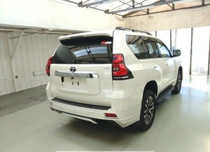 BEST-SELLER! Véhicule personnel d'occasion 2022 LAND CRUISER PRADO 4x4 SUV Conduite à droite - Product Image 5