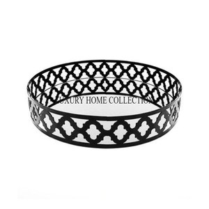 Bandeja de espejo de vidrio de metal decorativa inspirada en el diseñador con una silueta elegante y detalles atemporales para el estilo moderno del hogar - Product Image 6