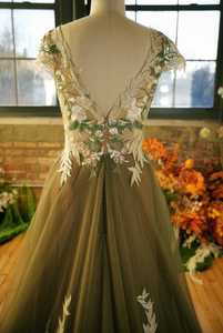 Maxi vestido cintura Natural sólido crepé frente adornado rebordear perlas pera bordado Simple moda una línea silueta graduación - Product Image 4