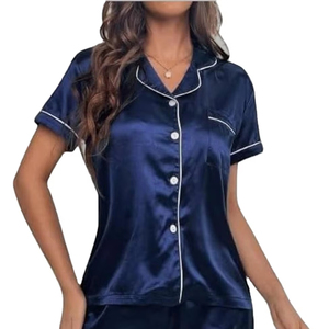 Conjunto de traje de noche relajado de satén Floral para mujer, pijama de novia de seda con botones con pantalones cortos lisos/sólidos para ropa de dormir de verano - Product Image 1