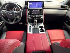 LIMPIO USADO 2024 Lexus LX 600 F Sport Handling AWD - Product Image 6