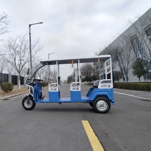 Modern Passenger Tricycle for Sale, Durable Three Wheel <b>Transport</b> <b>Vehicle</b> with Spacious Interior and Reliable Performance - Product Image 3