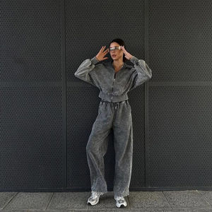 Ensemble sweat-shirt et pantalon de jogging oversize en molleton français réversible, écologique, coupe-vent, délavé à l'acide, nouveau style pour femmes - Product Image 3