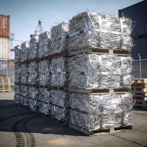 Chatarra de Alambre de Aluminio 6063, Alambre Brillante y Limpio con Baja Contaminación, Empacado en Pacas Comprimidas para Exportación - Product Image 4