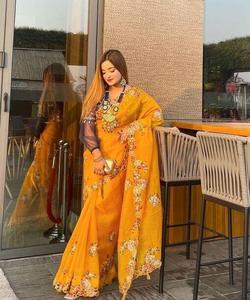 Designer indien de Bollywood dernier sari accrocheur sari traditionnel chemisier exclusif fête festival porter vêtements de mariée saree - Product Image 1