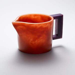 Pichet en résine élégant classique écologique fait à la main durable et léger poignée de couvercle verres pour cuisine salle à manger divertissant - Product Image 6