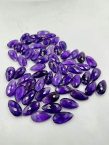 พลอยอเมทิสต์ธรรมชาติทรงหลวมตัดกับลูกแพร์พลอยสีม่วง - Product Image 4