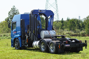 3 unidades-Brazilian Boom Crane TKA 48.700-Alta Calidad 9.840Kg Capacidad Y 23,5 M Alcance Vertical Para Camiones-PRECIO A CONSULTAR - Product Image 3