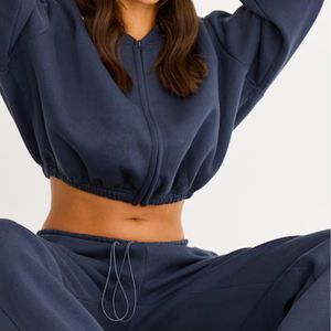 Sweat-shirt zippé pour femmes Trendy Streetwear Tissu polaire Style surdimensionné Top Logo personnalisé Sweat-shirt zippé solide pour femmes - Product Image 4