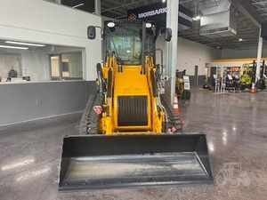 Chargeuse compacte sur pneus JCB 1CXT 2026 avec capacité de 40 tonnes - Product Image 2