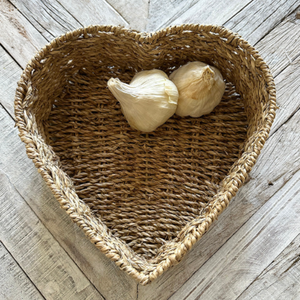 Vaisselle pour restaurants panier écologique en forme de coeur en jonc de mer cadeau pour la Saint-Valentin en gros du Vietnam - Product Image 3