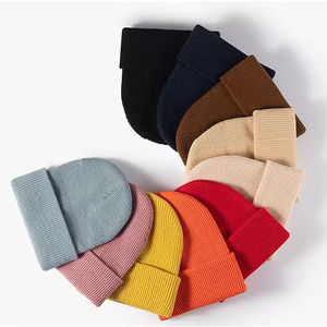 Gorros de Punto de Invierno Bordados Unisex Vintage Personalizados por el Fabricante con Logotipo Personalizado 100% Acrílico de Alta Calidad - Product Image 1