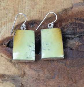 Boucles d'oreilles en argent sterling avec turquoise naturelle, bijoux en pierres précieuses faits à la main, cadeau élégant pour femmes - Product Image 2