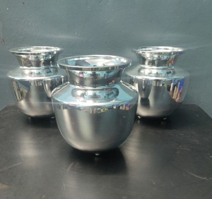 Maravilloso Diseño de Jarra de Agua de Latón de la Mejor Calidad, Tamaño Personalizado, Forma Redonda, Jarra de Agua para Uso en la Cocina - Product Image 1