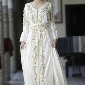 Nouveau-dernière tenue de soirée CAFTAN blanc pour embellir avec des perles de cristal, pierre de verre et DABKA travail sur tissu de velours @ 2022 - Product Image 1