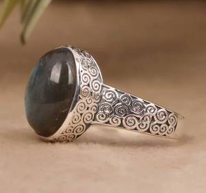 Bague élégante de réglage de lunette en pierre précieuse Labradorite délicate en argent sterling 925 bagues de fiançailles écologiques bijoux fins pour - Product Image 3