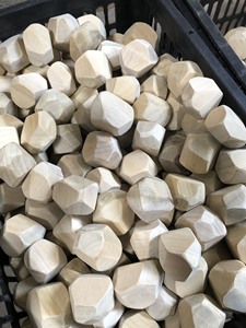 Obtenez la dernière tendance 2025 Tumi Ishi Jouets d'équilibre en blocs de bois en vrac-Haute qualité, abordable, 99 données dorées - Product Image 5