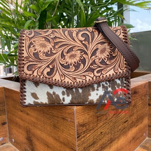 Bolsos de cuero de vaca de diseñador de lujo para mujer, bolsos de mensajero de gran capacidad de cuero genuino con correa ajustable - Product Image 1