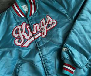 แจ็คเก็ตบอมเบอร์ผู้ชายคอตั้งกันลมสำหรับฤดูหนาวสไตล์ดีไซน์ใหม่ - Product Image 2