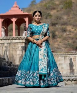 Rajasthani lahenga choli ชุดแต่งกายสำหรับงานปาร์ตี้เทศกาลอินเดียพิมพ์ลายปักหรูหราสำหรับเด็กผู้หญิง - Product Image 5