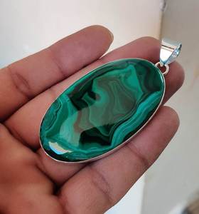 Colgante de plata hecho a mano de malaquita Natural 100%, colgante de plata de ley 925, colgante ovalado de malaquita para mujer, piedra natal de Tauro OEM - Product Image 5