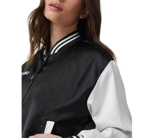 Chaqueta universitaria de satén personalizada para mujer, forro de lino, chaqueta de béisbol con letras de invierno, diseño de botón bordado de punto, venta al por mayor - Product Image 5