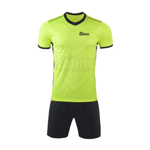 Camiseta de fútbol personalizada OEM, uniforme de sublimación de último diseño con impresión Digital para entrenamiento, nuevo logotipo/patrón - Product Image 1
