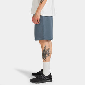 Pantalones cortos deportivos para gimnasio de estilo callejero para hombre, logotipo personalizado, bolsillo con cremallera, parche bordado de nailon, venta al por mayor, algodón, servicio OEM sólido - Product Image 6