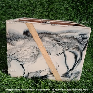 Porte-couverts de luxe en résine et incrustation de bois fait à la main avec organisateur de forme personnalisée pour table à manger et décor de cuisine - Product Image 3