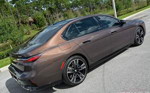 LA MEJOR OFERTA 2023 B-M-W 76-0I X-DRI-VE M SPORT SEDÁN TRANSMISIÓN AUTOMÁTICA 8 CILINDROS - Product Image 6